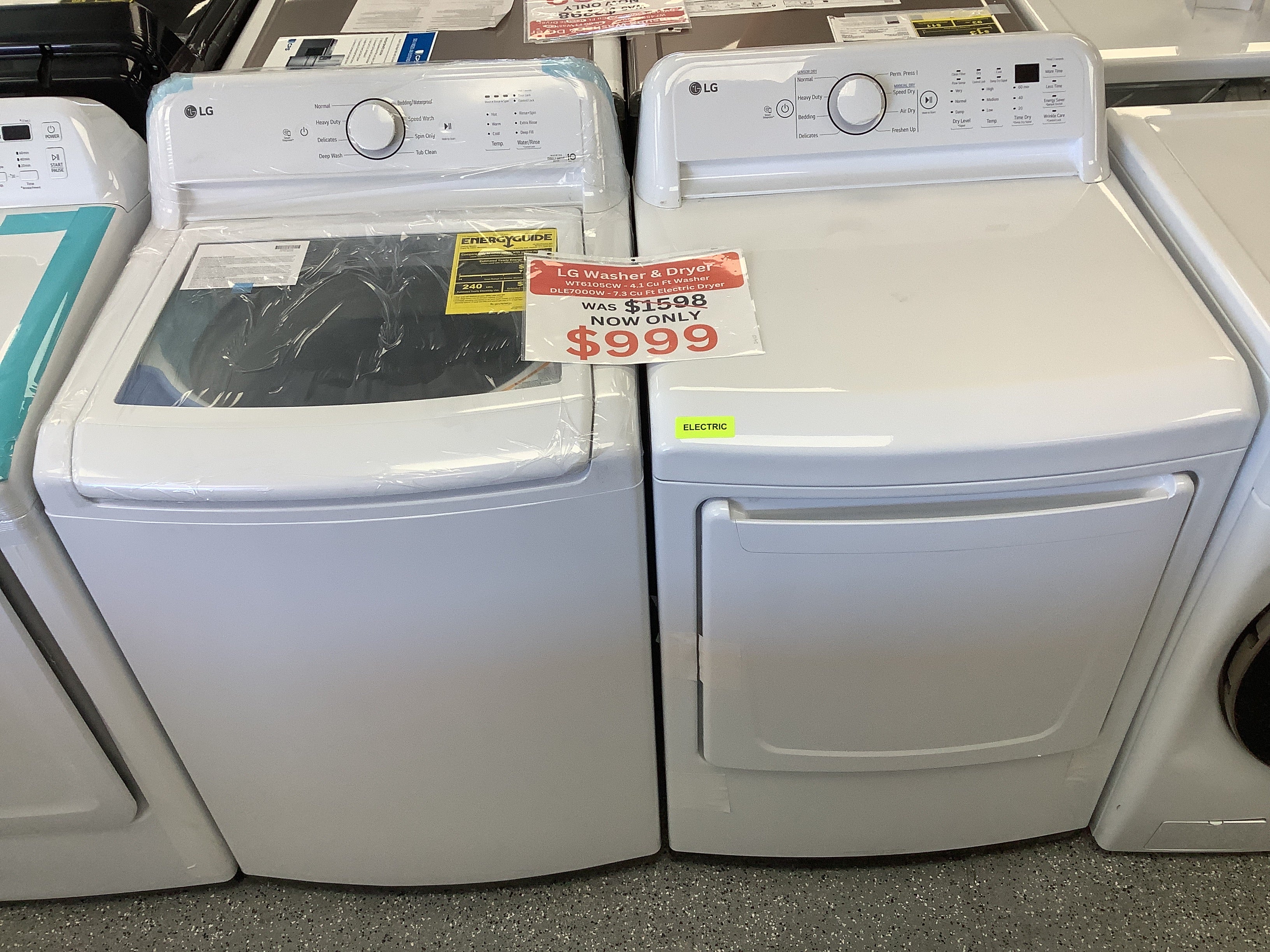 LG SET 4.1 Cu. Ft. Top Load Washer With 4-Way Agitator® And TurboDrum ...