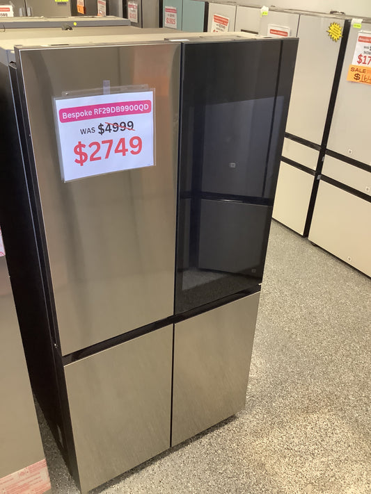 Samsung - Bespoke 4-Door Flex with Family Hub+ in Charcoal Family Hub panel, Stainless Steel