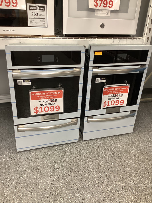 Frigidaire Gallery 24 in. Single Gas Built-In Wall Oven with Air Fry Self-Cleaning in Stainless Steel