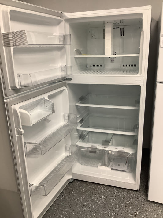 LG 20.2-cu ft Top-Freezer Refrigerator (White)