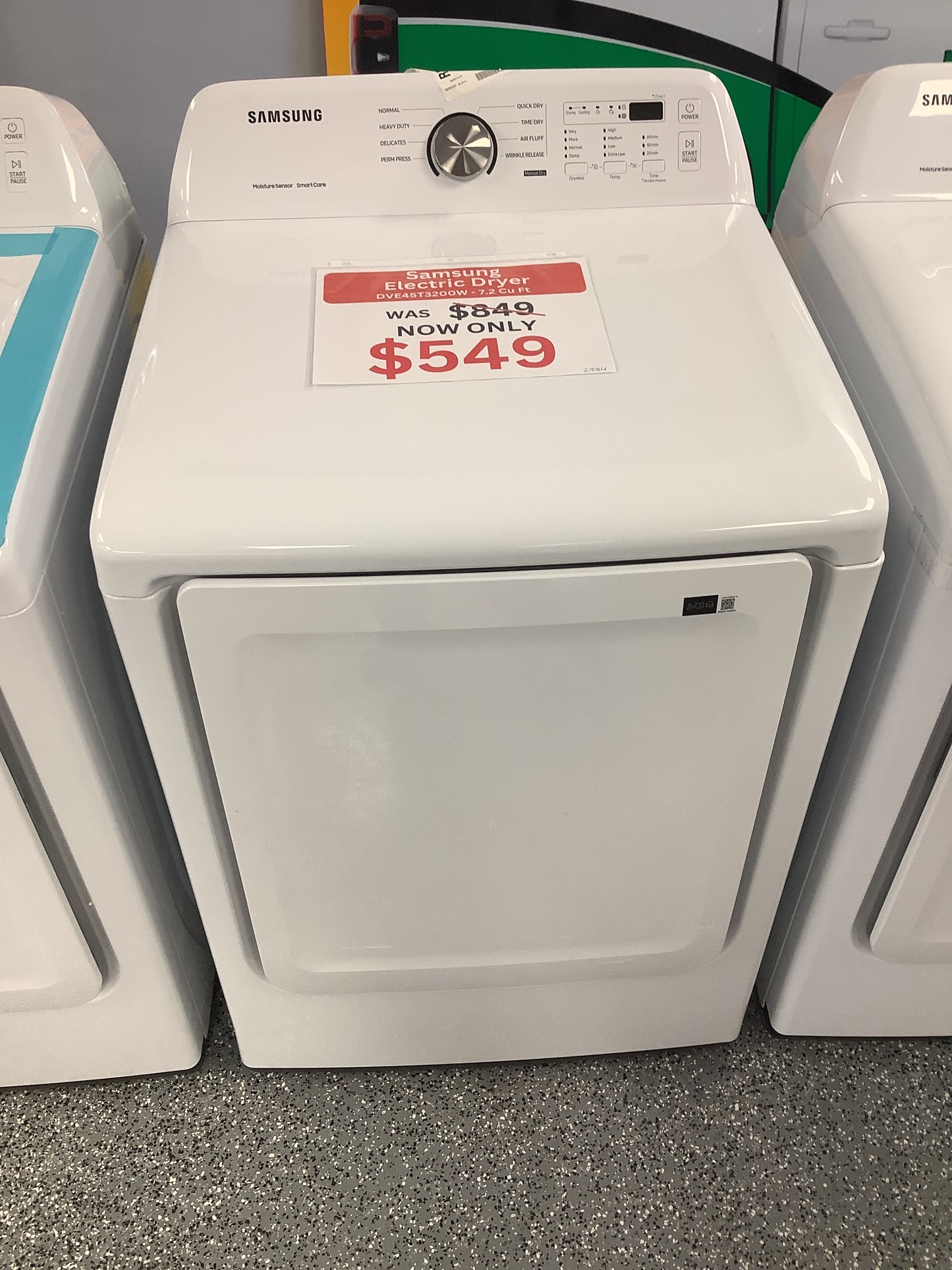 Samsung 7.5-cu ft Stackable Electric Dryer (White)