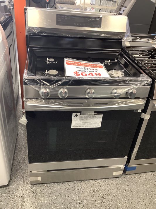 6.0 cu. ft. Smart Freestanding Gas Range with No-Preheat Air Fry & Convection in Stainless Steel