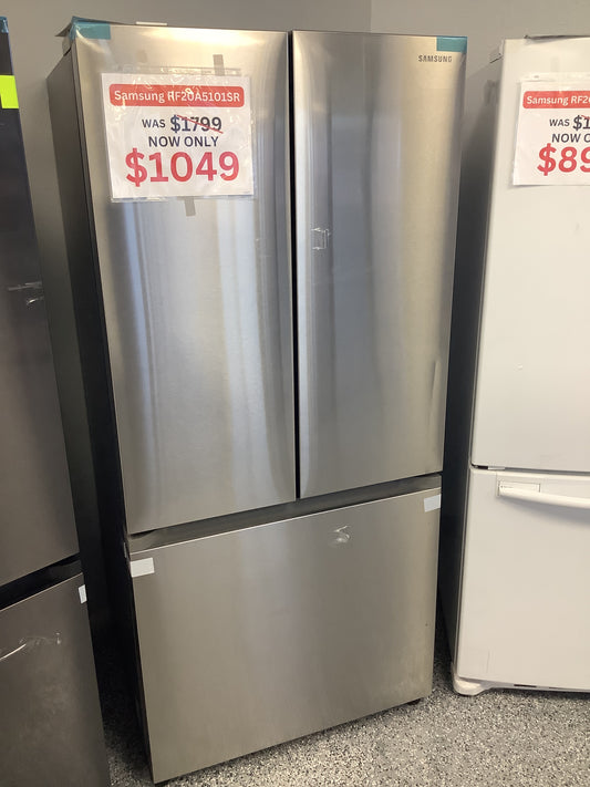 18 cu. ft. Smart Counter Depth 3-Door French Door Refrigerator in Stainless Steel