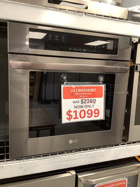 LG 4.7 cu. ft. Single Built-In Wall Oven